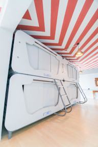 Fotky Seaview Capsule Hotel
