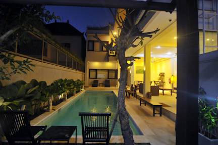 Fotos de Jolie Hostel Jimbaran