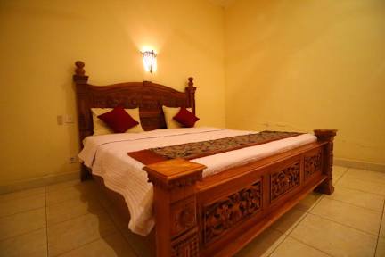 Kuvia paikasta: Adi Santia Bungalow