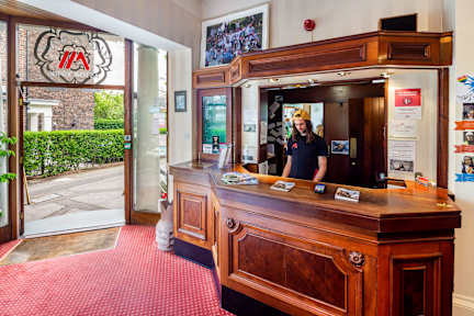 Bilder av Astor York