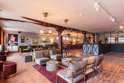 Фотографии The House of Sandeman - Hostel & Suites