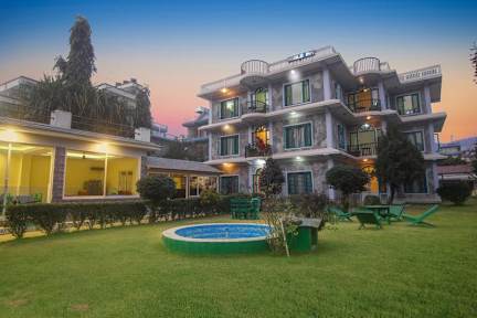 Fotky Hotel Noble Inn
