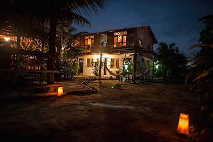 Fotografias de Shaka Hostel Mompiche