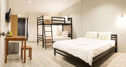 Warmwell Hostelの写真