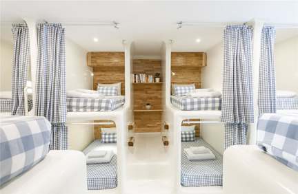 Bilder av City Poshtel