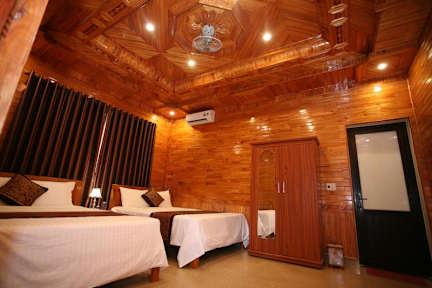 Foto's van Sky Hotel