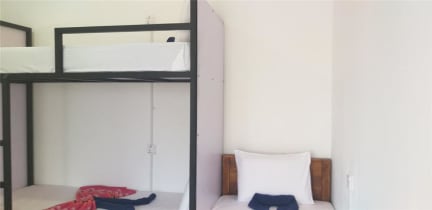 Bilder av I & I Hostel Mirissa