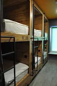Fotos de Full House Capsule Hostel