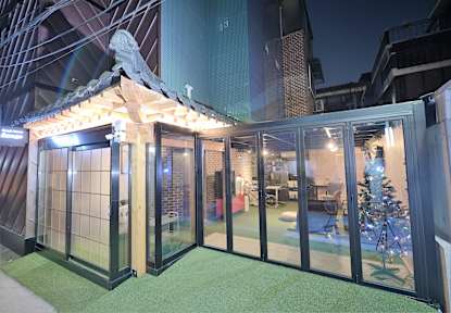 Photos of Y's House in Hongdae