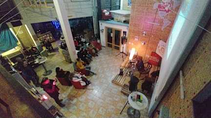 Photos of Redo Backpackers