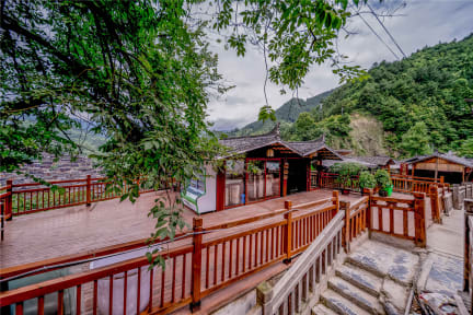 Foto's van Xijiang Village Vision Hotel