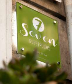 Fotografias de Seven Guest Rooms