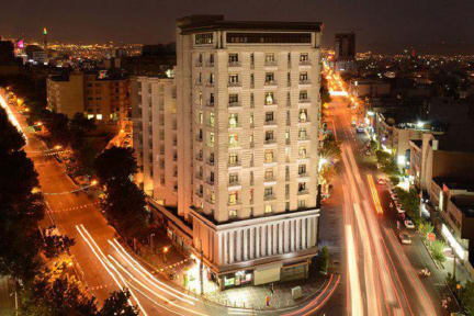 Zdjęcia nagrodzone Tehran Grand Hotel