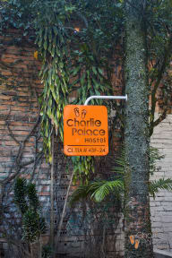 Charlie Palace Hostel照片