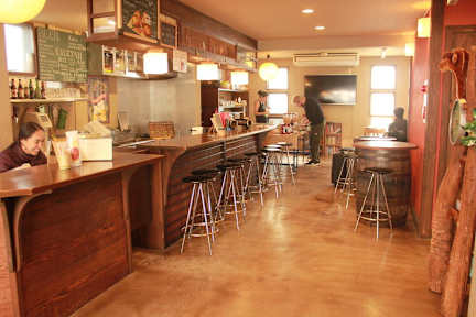 Fotky Hostel & Cafe Bar Backpackers Miyajima