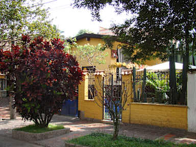Фотографии Yellow HouseHostel