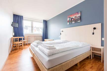 Kuvia paikasta: a&o Düsseldorf Hauptbahnhof
