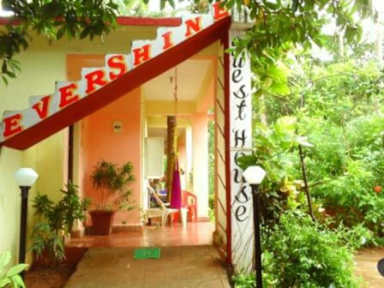 Foto's van Evershine Guesthouse Anjuna Goa