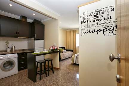 Фотографии City Centre Apartement