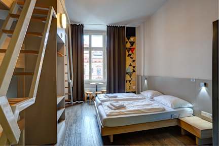 Photos of MEININGER Berlin Mitte Humboldthaus