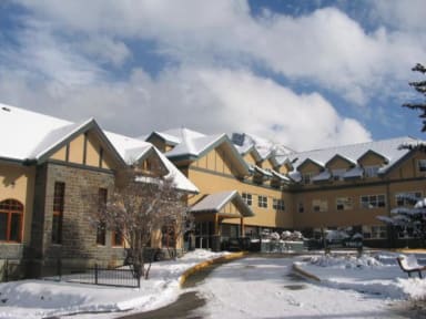 YWCA Banff Hotelの写真