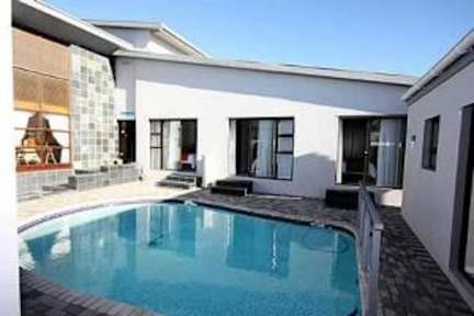 Photos of Le Blue Guesthouse