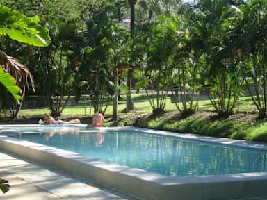 Фотографии Base Airlie Beach Resort