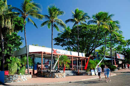 Фотографии Base Airlie Beach Resort