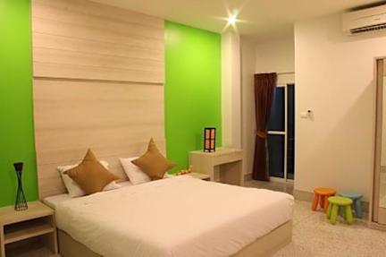 Kuvia paikasta: The Fifth Residence