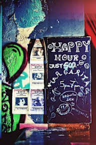 Fotky Retox Party Hostel