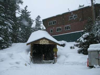 Фотографии Whistler Fireside Lodge