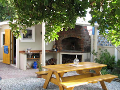 Zdjęcia nagrodzone Jembjo’s Knysna Lodge & Backpackers