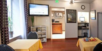 Foton av Hotel Hippodrome Montmartre