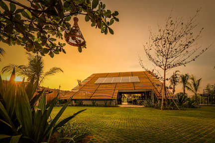 Fotografias de Komune Resort & Beach Club Bali
