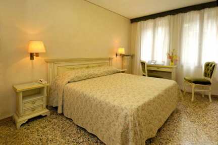 Фотографии Hotel Basilea Dipendenza