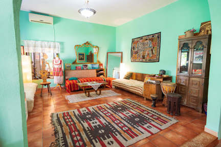 Фотографии Shkodra Backpackers Hostel - Mi Casa es Tu Casa
