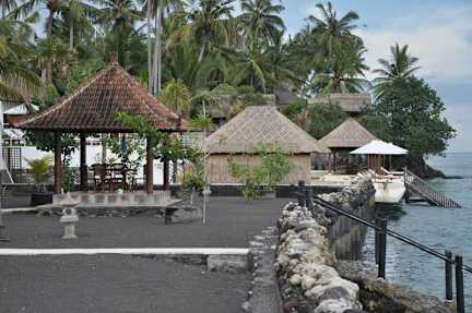 Photos of Candidasa Backpacker
