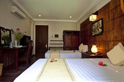 Photos of Vinh Hung 2 hotel