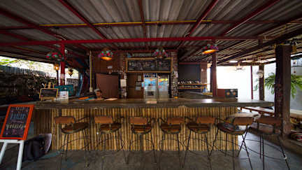 Photos of Common Grounds Pai