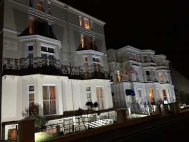 Kuvia paikasta: The Hotel Carlton