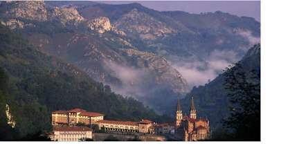 Foton av Gran Hotel Pelayo