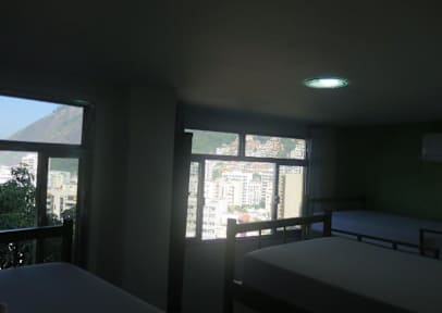 Walk On The Favela Hostel照片