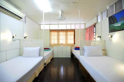 Billeder af Phi Phi October House