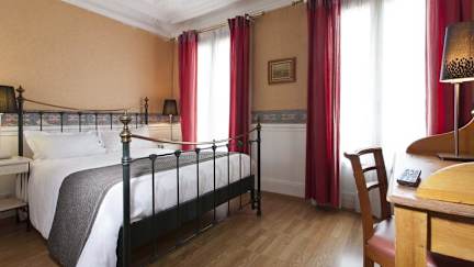 Foton av Hotel Claude Bernard Saint Germain