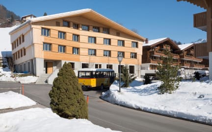 Fotky Gstaad Saanenland Youth Hostel