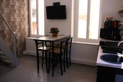 Zdjęcia nagrodzone 2 Bedrooms Apartment Old Town