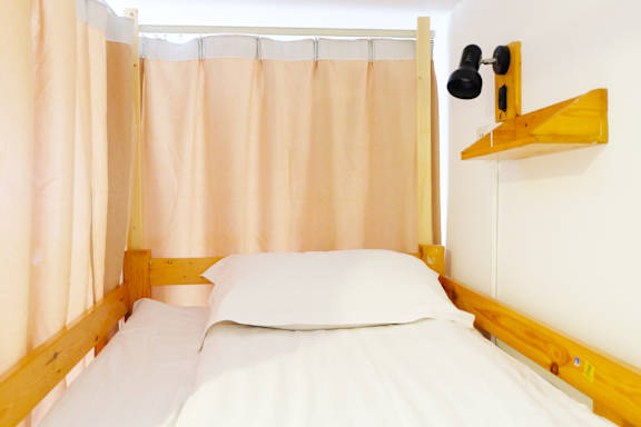 Kamar penginapan di Blue Mountain Luwan Youth Hostel