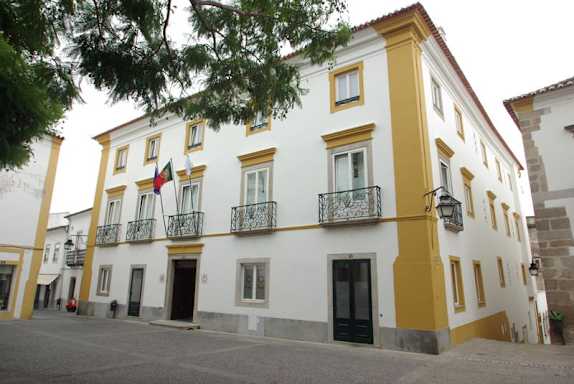 Hi Evora - Pousada de Juventude