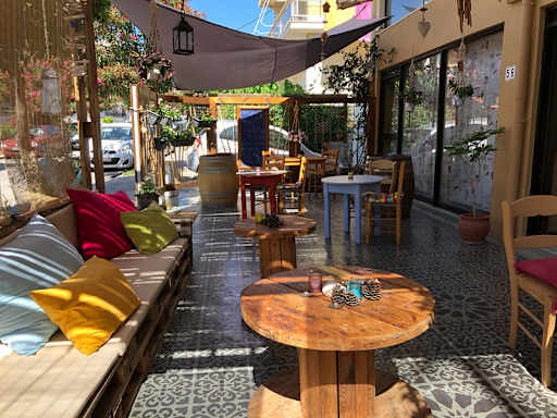 Rhodes Backpackers