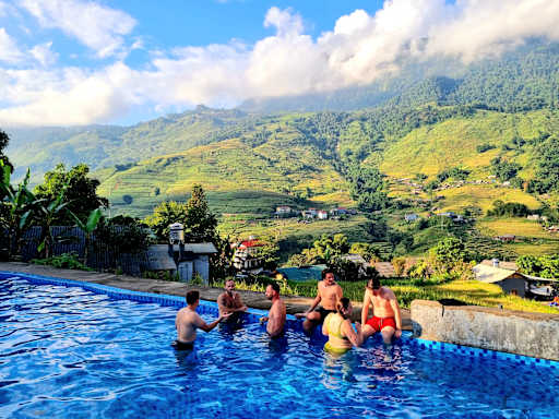 Tavan Chopai Homestay